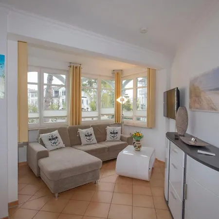 Deutsches Haus 아파트 *